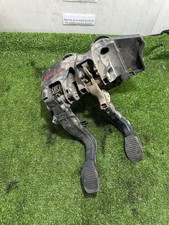 PEDALIERA FRENO + FRIZIONE PER FIAT Grande Punto 2° Serie (08>10)