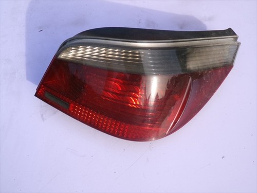 6923306 faro posteriore destro