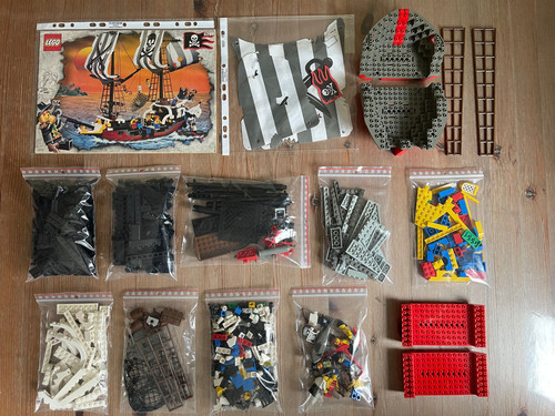 Lego pirates red bird runner - pirates,
