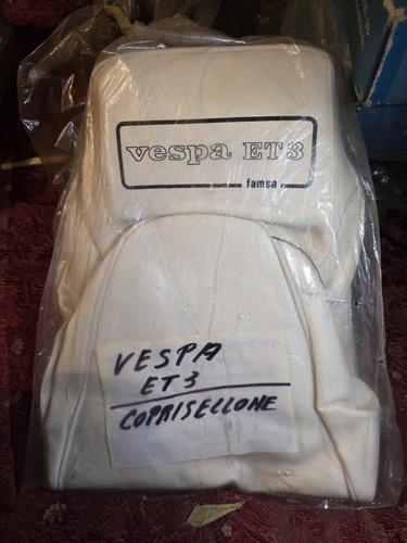 Coprisella vespa et3 - coprisella,