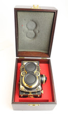 Rolleiflex 2.8F Gold Edition