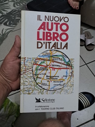 Nuovo auto libro - il,