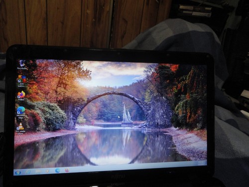Fujitsu lifebook ah531 windows - lifebook,