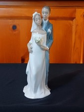 Lladro #8332 "Forever Yours"