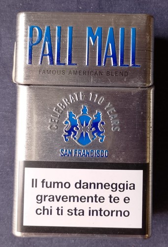 Pacchetto sigarette in - -,