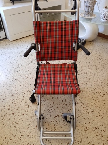 Carrozzina disabili pieghevole - disabili,