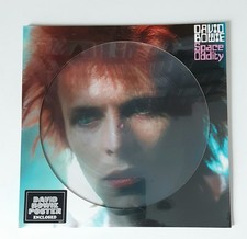 DAVID BOWIE: SPACE ODDITY