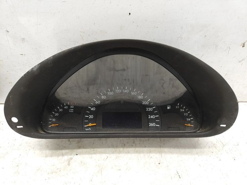 Mercedes benz c220 w203 - mercedes-benz,