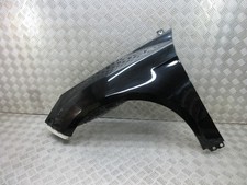 Ombra ala anteriore lato passeggero Ford Focus Titanium MK3 2016 nero (mica)