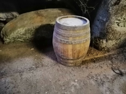 Serie antiche piccole botti - antiche,