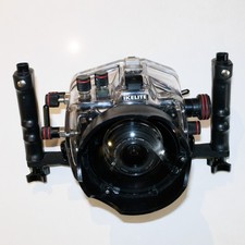 Custodia Ikelite AS-IS per Canon Rebel 300D (#6870.1) e corpo fotocamera e obiettivo