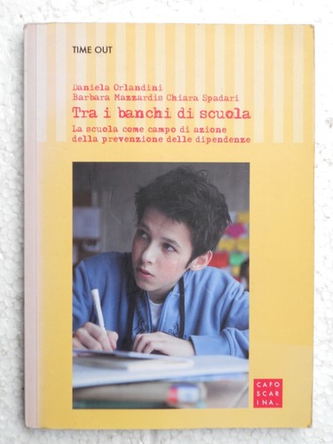 Tra banchi scuola - banchi,