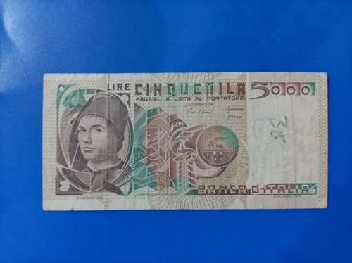 Banconote una 5 - una,