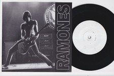 RAMONES * I Wasn't Looking For