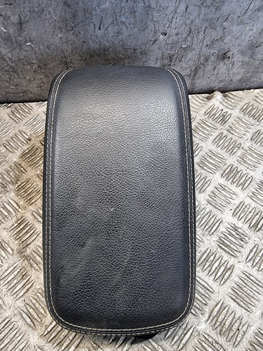 Mercedes gla 180 - mercedes, console