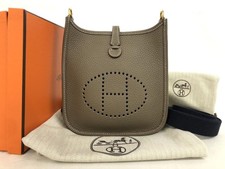 Hermes Evelyn Mini borsa a tracolla Etoupe pelle oro ferramenta 7,1 pollici x 6,3 pollici x 2i