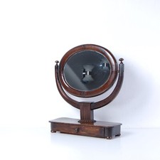 Antico specchio reclinabile