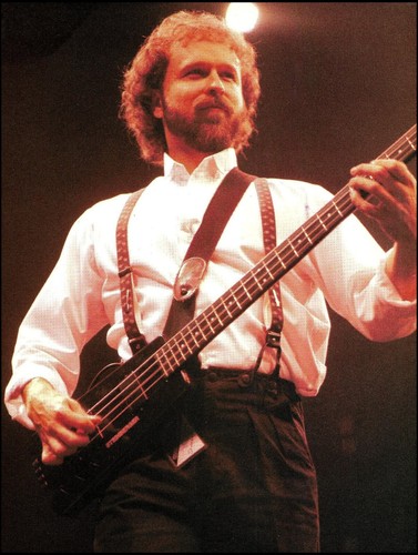 Genesis daryl stuermer - genesis,