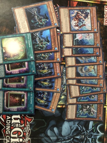 Mazzo yugioh mermail formato - mazzo,