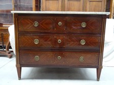 Comò Luigi XVI lastronato e