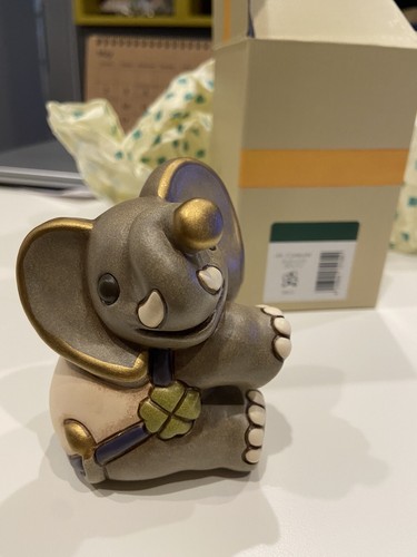 Thun elefante seduto - elefante,