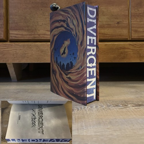 Divergent deluxe edition - edition, by