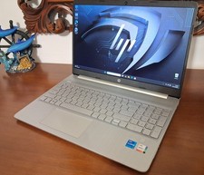HP 15.6" i5-1135G7 16 RAM 512