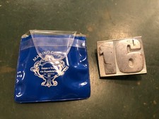 N°16-STEMMA LOGO SCRITTA EMBLEMA MOTO AUTO D' EPOCA TARGHETTA. METALLO VINTAGE