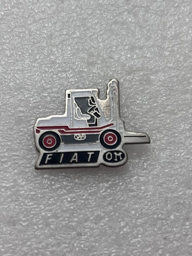 Pin chariot élévateur - pin's,