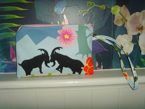 Borsa polso realizzata in - polso,