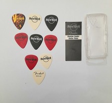 9 Plettri Originali "Hard Rock Cafe'".Fender Medium.Con confezione originale