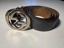 Cintura Gucci autentica. Pelle taglia 90, vita 28". Made In Italy. Larghezza 1,5"