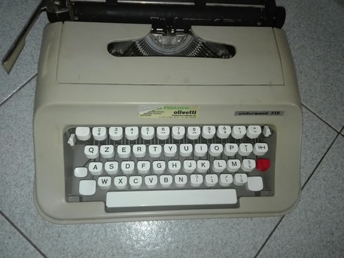 Macchina scrivere olivetti - scrivere,
