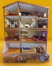 Grande maison poupée - grande,
