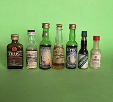 Lotto 7 Bottigliette Vintage