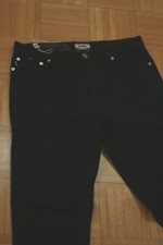 Nuovo con etichetta. JEANS