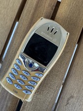 Ericsson T68m oro non testato