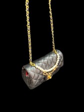 Charm borsa Chanel VIP omaggio