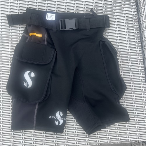 Pantaloncini cargo ibridi