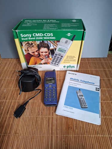 Cellulare sony cmd cd5 - sony,