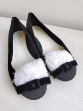 Chanel Black Satin Flat shoes