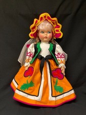 Grande bambola italiana in