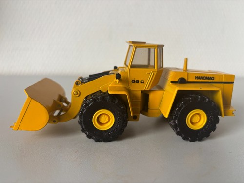 Hanomag pala gommata 66c - pala,