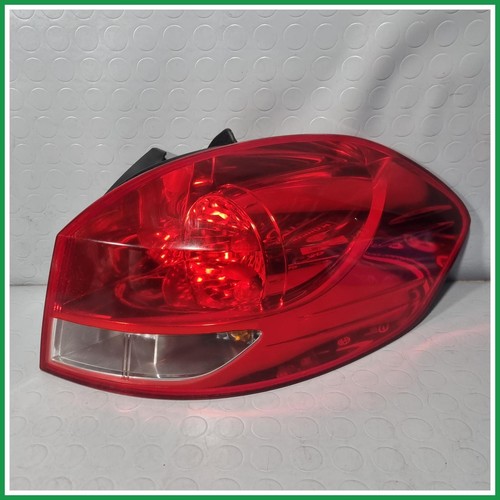 Fanale posteriore destro - posteriore,