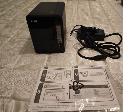Nas zyxel nas326 - zyxel,