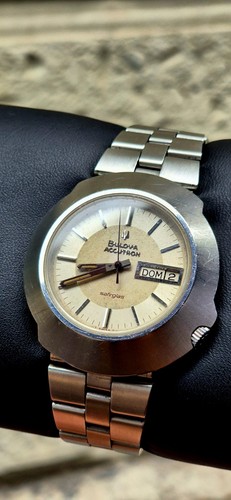 Bulova accutron sputnik 1973 - bulova,