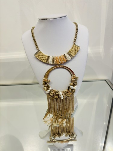 Collana grande tono - , con