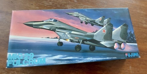 Fujimi g18 mig fulcrum - fujimi, mig-29