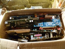 Lotto informatico, schede madri e video non funzionanti [JDQQV]