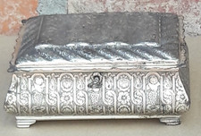 Antico Cofanetto Portagioie Argentato Cesellato